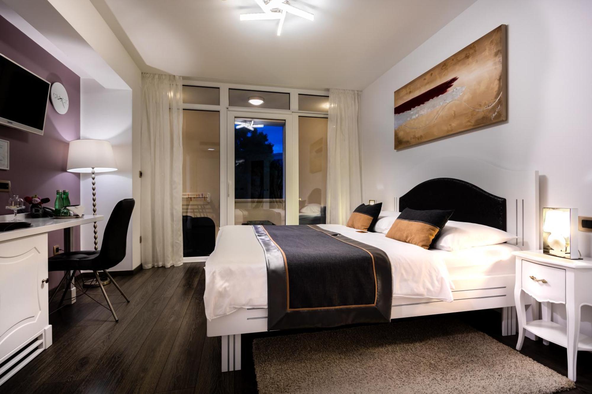 Hotel Heritage Forza Baška Kamer foto