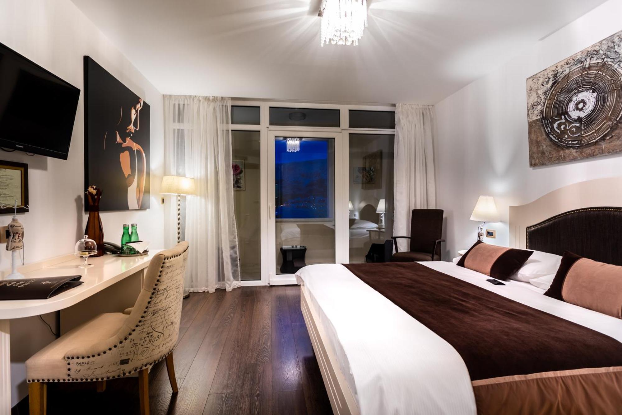 Hotel Heritage Forza Baška Kamer foto